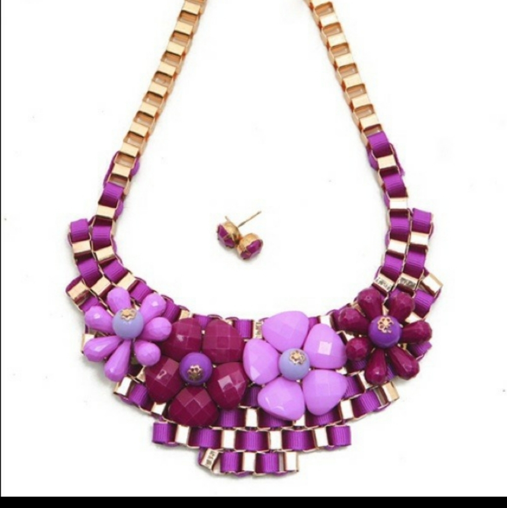 Purple necklace set